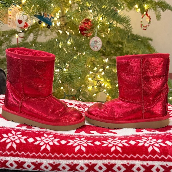 UGG Classic Red Boots - Picture 6 of 9